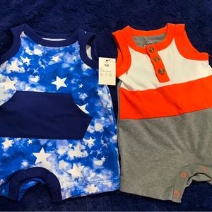 Newborn button up body suits    2 pieces  of clothing brand new for $11